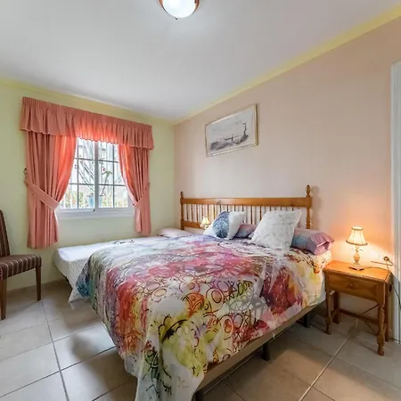 Luxury With Garden Views Lejlighed